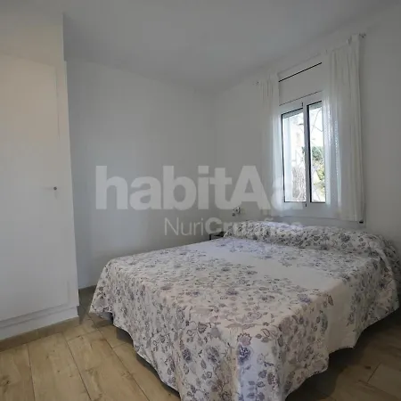 F24003 Rayon Du Soleil Apartment
